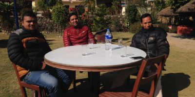 साथीहरुसँग चिसपानी भ्रमण